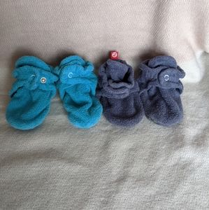 Zutano fleece gripper booties